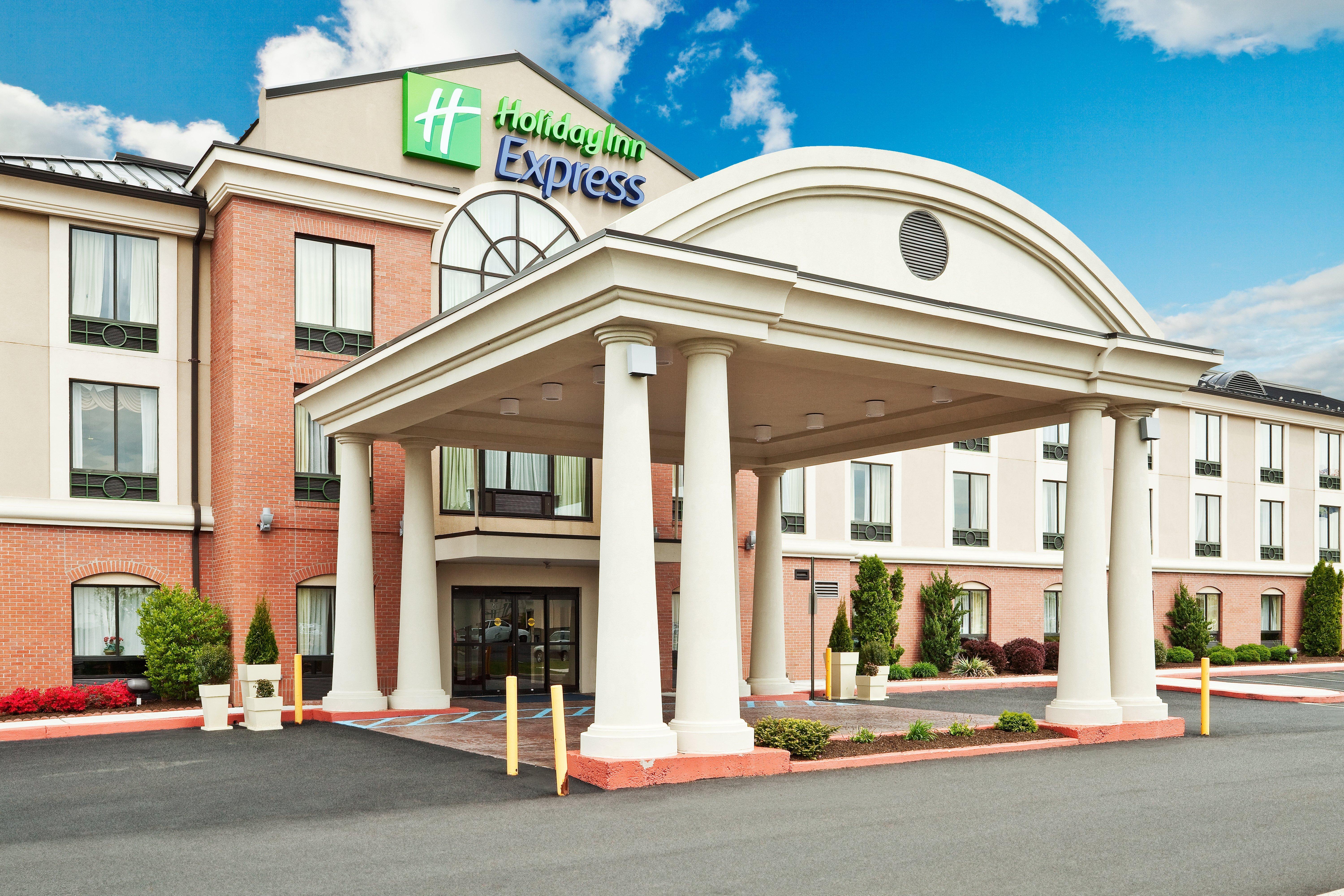 Holiday Inn Express And Suites - Quakertown, An Ihg Hotel Exterior foto