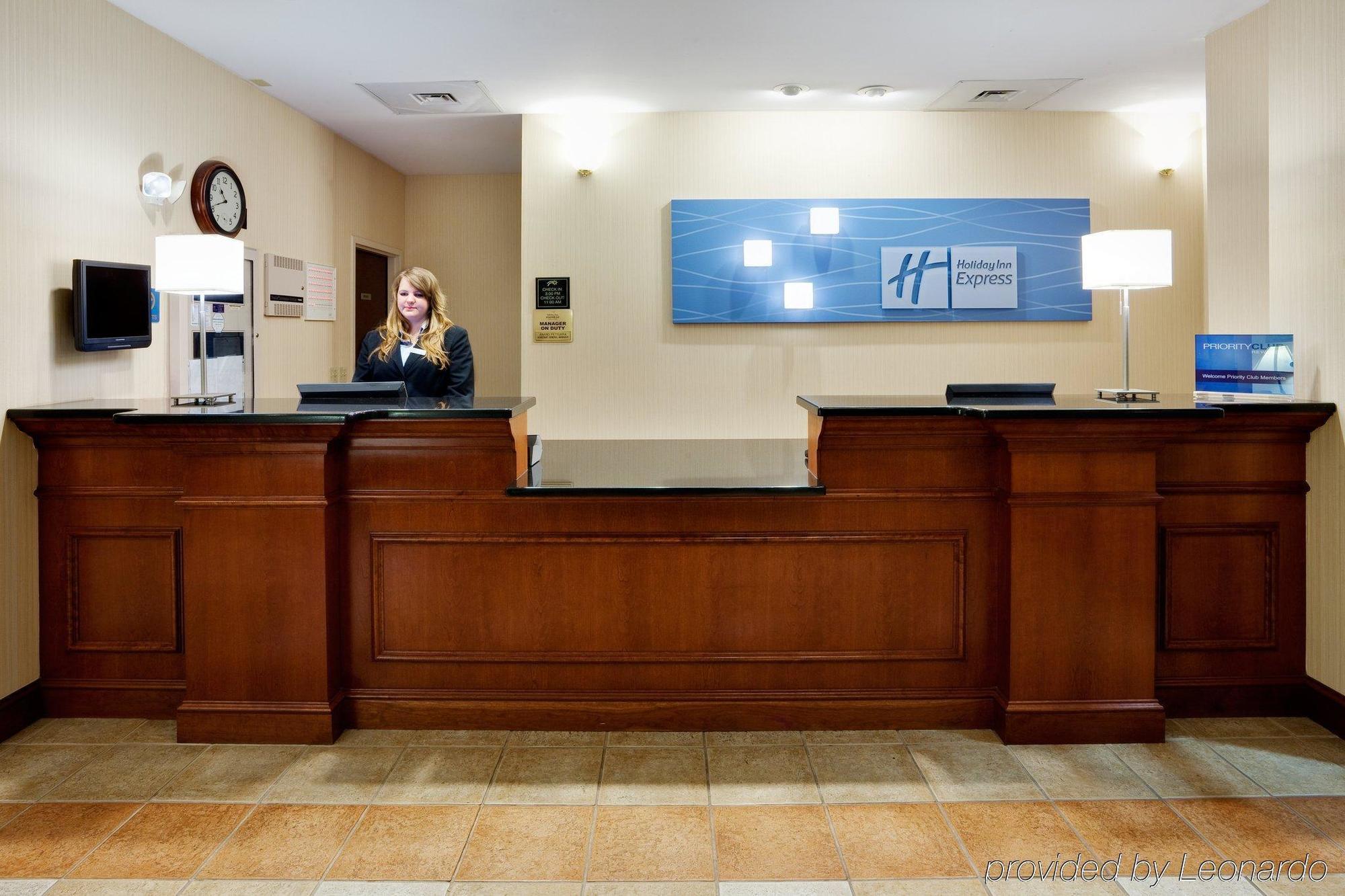 Holiday Inn Express And Suites Quakertown - Allentown Area By Ihg Exterior foto